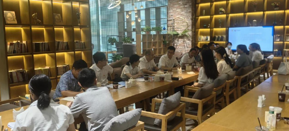 省委金融办青工委联合省金控集团青工委开展青年干部“学思想 强作风 建新功”读书活动